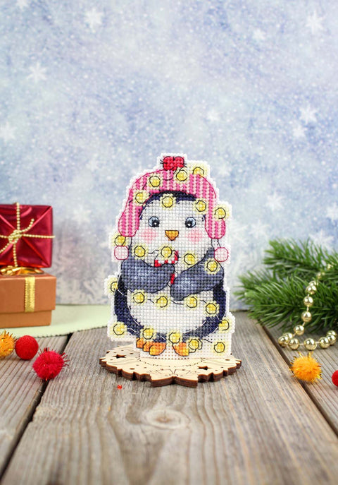 Counted Cross Stitch Kit, New Year Penguin Design, 11 × 7 cm, Multicolor, MP Studia, Beginner-Friendly Holiday Decoration