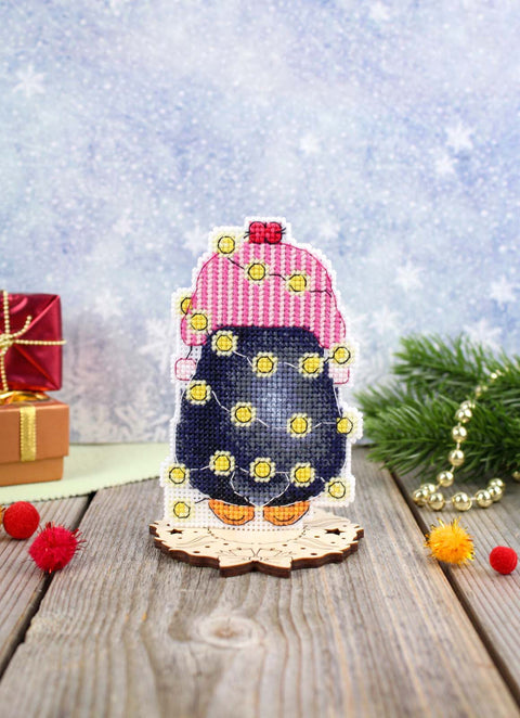 Counted Cross Stitch Kit, New Year Penguin Design, 11 × 7 cm, Multicolor, MP Studia, Beginner-Friendly Holiday Decoration