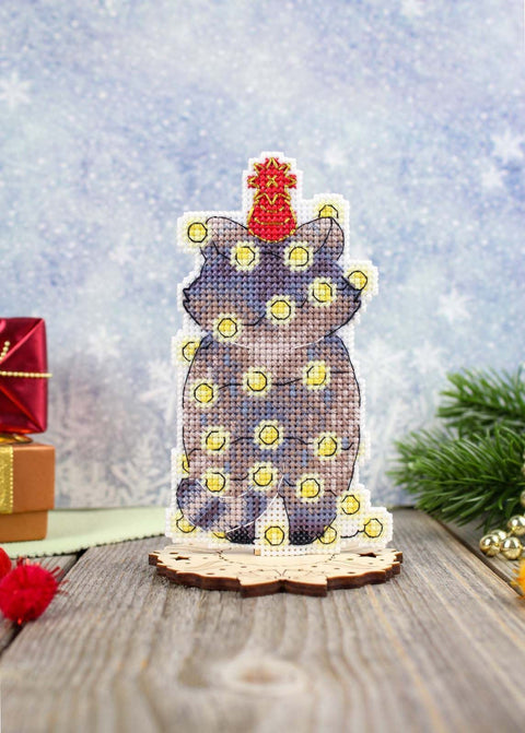 Cross Stitch Kit with New Year Raccoon Design, MP Studia, 12×7 cm Winter Needlepoint Craft Project