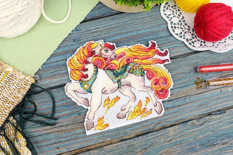 Cross Stitch Kit Fiery Horse Embroidery Kit, MP Studia, 12 × 15 cm, Beginner-Friendly Craft Project for Framing
