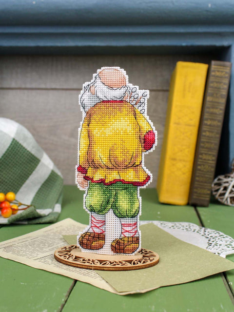Easter Cross Stitch Kit, Grandfather with Willow, 16 x 7 cm, 14 Count White Plastic Canvas, MP Studia
