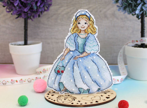 Glass Slipper Cross Stitch Kit – Aida Canvas, Cotton Threads, Needle, Pattern & Instructions, MP Studia, Blue and Silver Tones