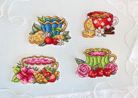 Cross Stitch Kit for Tea-Themed Decorative Magnets, MP Studia, Complete Materials and Instructions, Beginner-Friendly DIY Craft