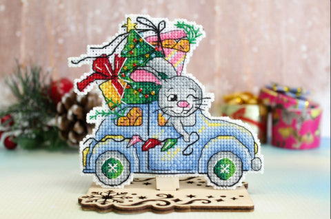 Christmas Cross Stitch Kit with Threads and Pattern, Winter Travel Scene, Aida Fabric, MP Studia, Beginner-Friendly DIY Decor