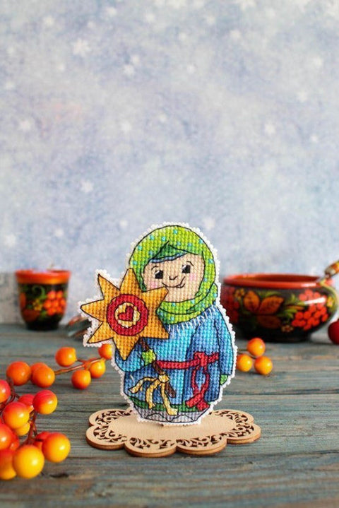 Winter Landscape Cross Stitch Kit with Aida Fabric, Cotton Threads & Pattern, MP Studia