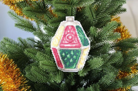 Christmas Lantern Cross Stitch Kit on Plastic Canvas, MP Studia, Multicolor DIY Holiday Ornament Set with Threads and Needle