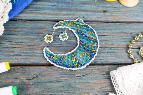 Cross Stitch Kit, Fairy Moon Design, 10×9 cm Embroidery Project by MP Studia for Beginners and Crafters