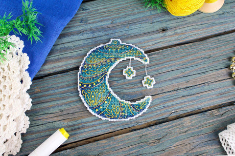 Cross Stitch Kit, Fairy Moon Design, 10×9 cm Embroidery Project by MP Studia for Beginners and Crafters