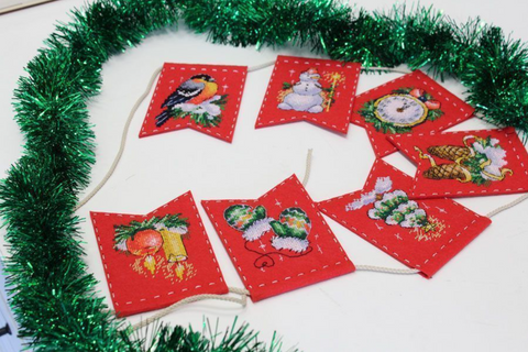 Christmas Felt Bunting Garland Cross Stitch Kit, 7 Flags, Multicolor, MP Studia, Instructions and Embroidery Thread Included