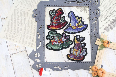 Cross Stitch Kit on Felt for Magic Hat Magnets and Icons, MP Studia, Multicolor DIY Embroidery Craft Kit with Instructions