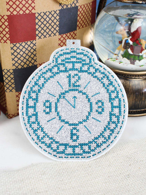 Cross Stitch Kit Nearly Midnight New Year Ornament, MP Studia, 13×11 cm Christmas Holiday Decoration DIY Craft Set
