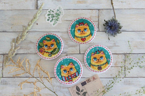 Cat Cross Stitch Kit for Badges and Fridge Magnets, MP Studia Beginner-Friendly Craft Set