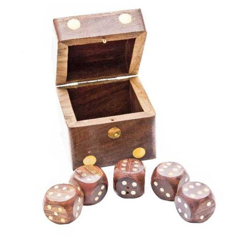 Small Wooden Dice in a Box – G150AZ