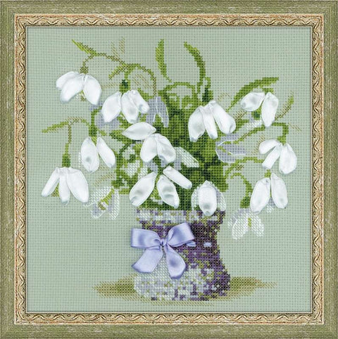 Snowdrops - Cross Stitch Kit from RIOLIS Ref. no.:1403