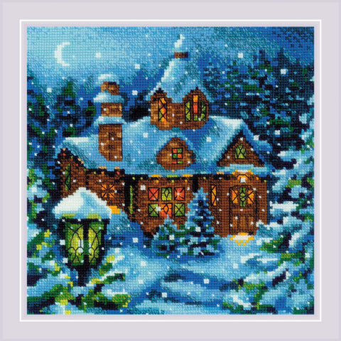 Snowfall in the Forest. Cross Stitch kit by RIOLIS Ref. no.: 2029