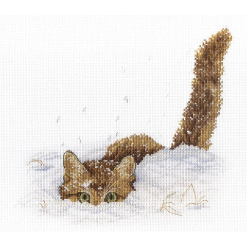 Cat in the Snow SNV-557 Cross Stitch Kit by MP Studio - Hobby.lt