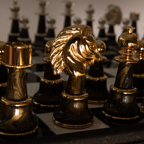 Solid Wood Chess Table with Beautiful Alabaster Top and Gold/Silver Coated Chess Set