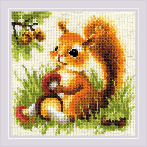 Squirel. Cross Stitch kit by RIOLIS Ref. no.: 2027