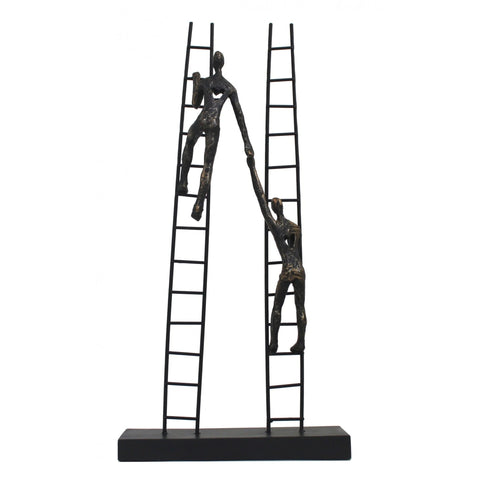Couple Sculpture