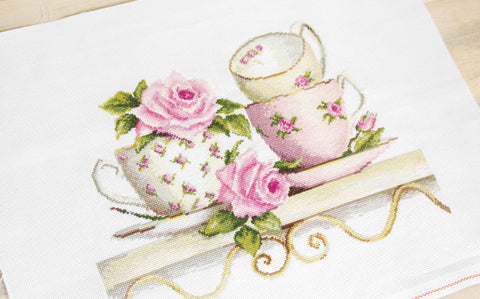 Stacked Tea Cups SBA2327 - Cross Stitch Kit