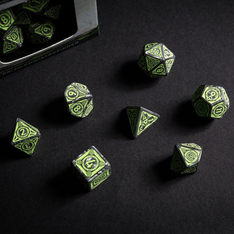 Starfinder Against The Aeon Throne Dice Set gray and green