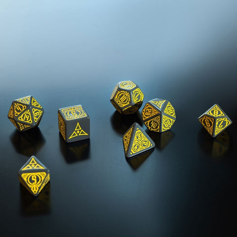 Starfinder Threefold Conspiracy Dice Set gray and yellow