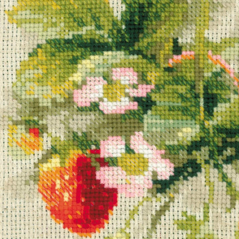 Strawberry - Cross Stitch Kit from RIOLIS Ref. no.:1551