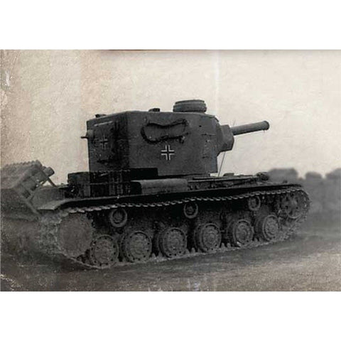 Sunkusis Tankas Pz.Kpfw. KV-2 754(r) (II Pasaulinis Karas)