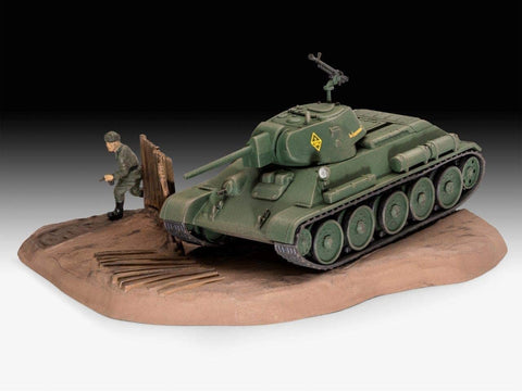 T-34/76 Modell 1940 - Plastic Modelling Kit By Revell