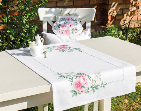 Table Topper SFM009 - Cross Stitch Kit