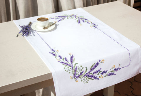 Table Topper SFM012 - Cross Stitch Kit