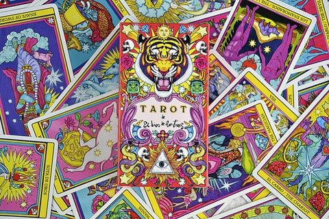 Tarot De El Dios De Los Tres cards Fournier