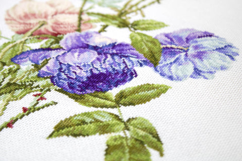 The Bouquet SB2349 - Cross Stitch Kit