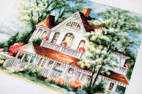 The Lake House SBU4000 - Cross Stitch Kit