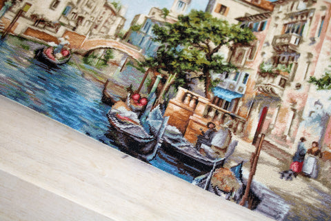 The Streets of San Polo SB589 - Cross Stitch Kit