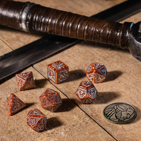 The Witcher Geralt Dice Set caramel and silver