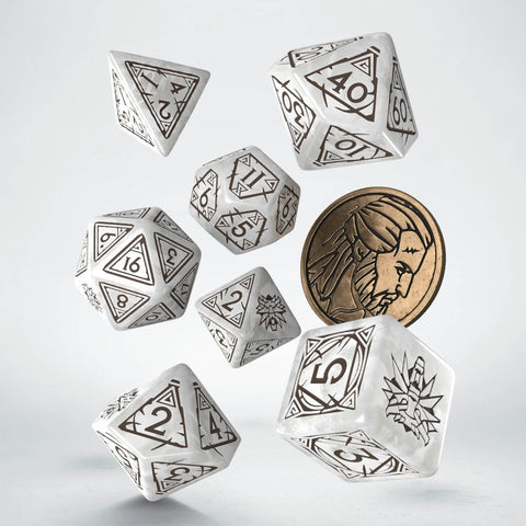 The Witcher Geralt Dice Set pearl and brown