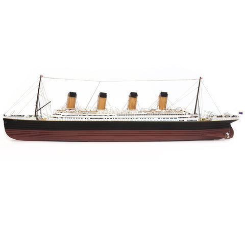 TITANIC - Quality Scale Model Kit by OcCre - 1:300