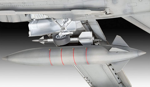 Tornado GR4 ''Farewel' - Plastic Modelling Kit By Revell