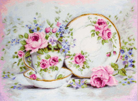 Trio and Blooms SBA2318 - Cross Stitch Kit