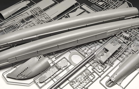 US Navy Submarine Gato Class - Plastic Modelling Kit By Revell