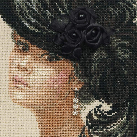 Velvet Evening  - Cross Stitch Kit from RIOLIS Ref. no.:100/027