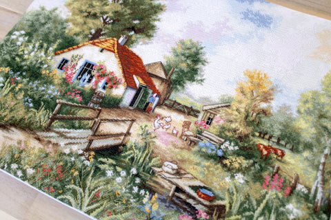 Village Landscape SBU4011 - Cross Stitch Kit