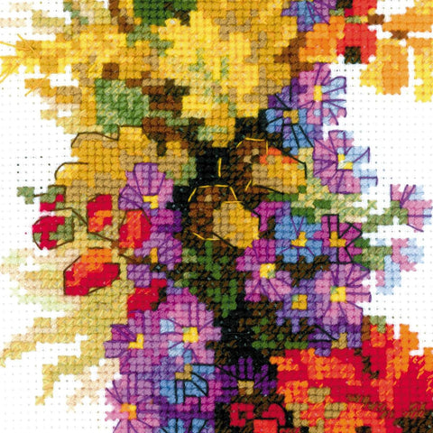 Wreath with Wheat - Cross Stitch Kit from RIOLIS Ref. no.:1537