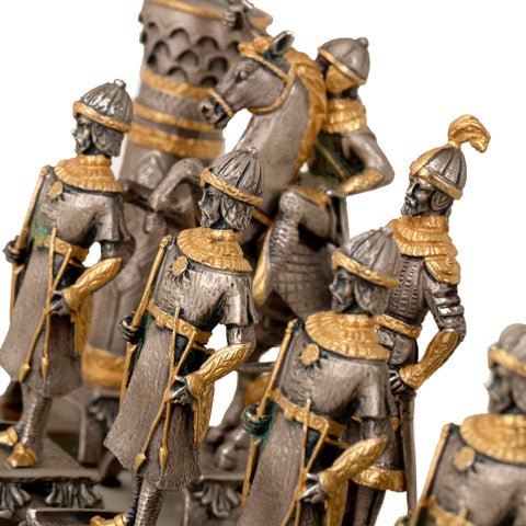 Zar vs Gengis Khan: Ultra Luxurious Limited Edition Chess Set