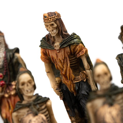 ZOMBIES: Handpainted Chess Set with Leatherlike Chess Board